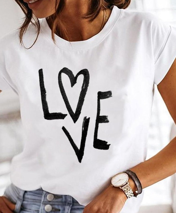Daisy - Women's T-Shirt