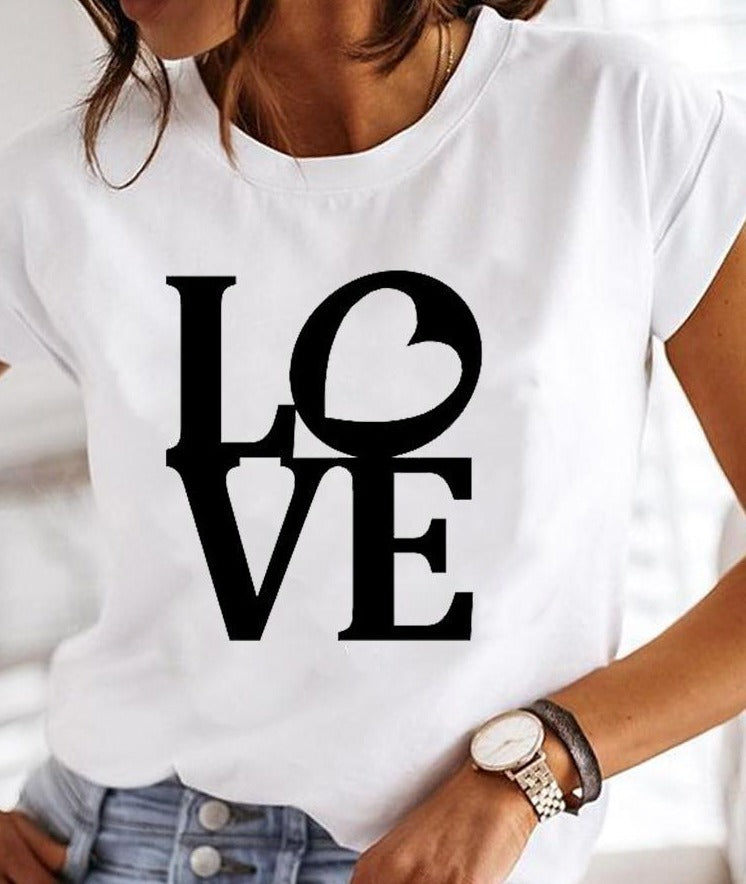 Daisy - Women's T-Shirt