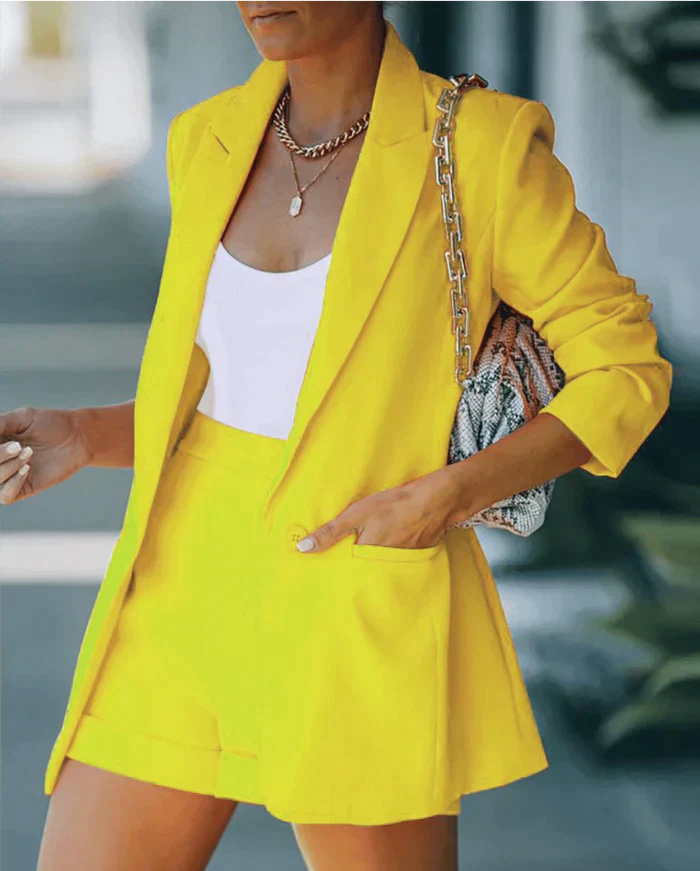 Ada - Blazer &amp; Shorts Set