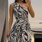Finja - Fashionable dress with print