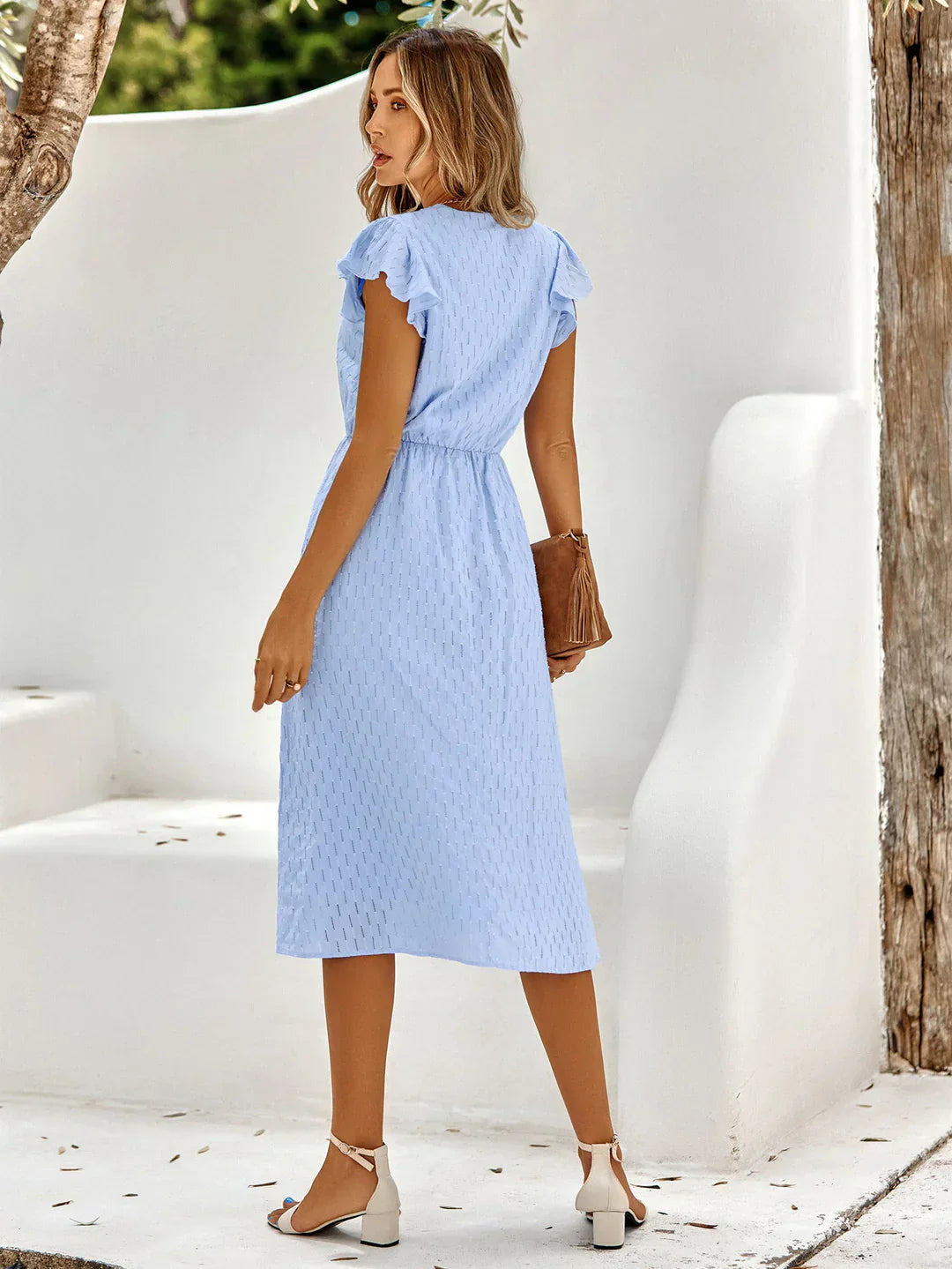 Iskaris – Elegant Cotton Dress with Flowy Sleeves