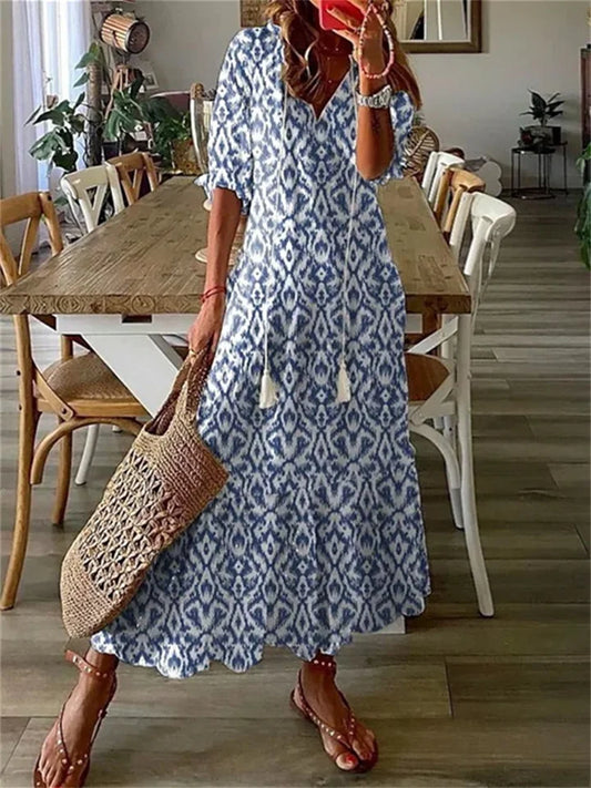 Boho Maxi Dress with Floral Pattern – Airy Summer Dress with V-Neck and 3/4 Sleeves