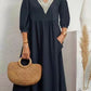 Maggie - Cotton and linen dress with V-neck, loose sleeves and lace