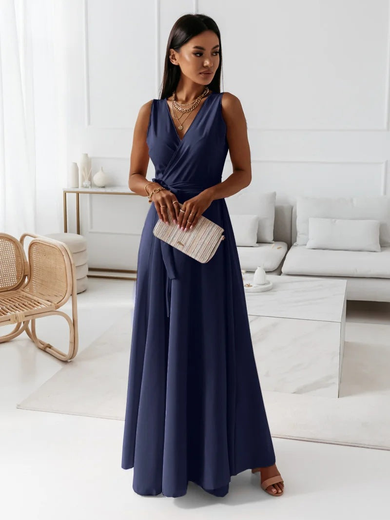 Gretchen - Ladies Single Color V-Neck Long Dress