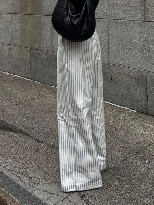 Lotte | Black and white striped pants