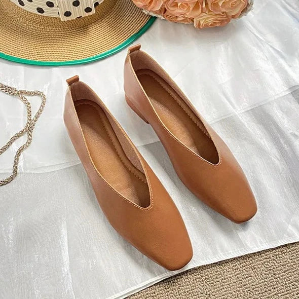 Estelle - Retro Square Toe Shoes
