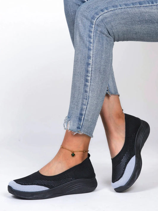 Agatha - Orthopedic sports shoes for women