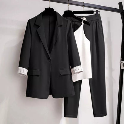 Elegant 3-piece oversized suit