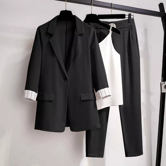 Elegant 3-piece oversized suit