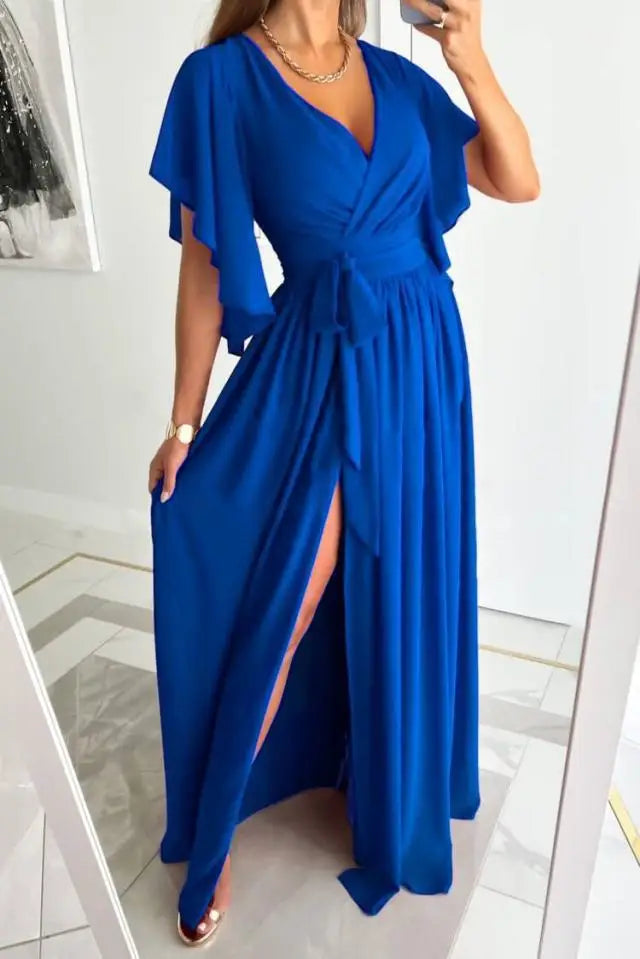 Fedelma - Elegant dress with V-neckline
