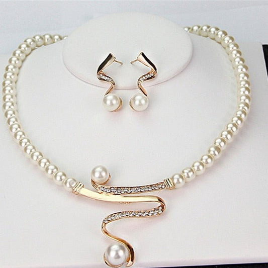 VEXINA | PEARL ACCENT JEWELRY SET