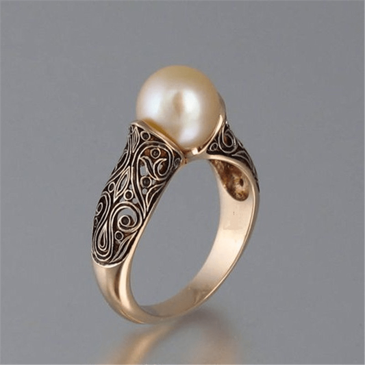 ELSIRA | ENGRAVED PEARL RING