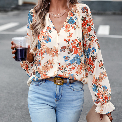 Fashionable Spring Blouse with Floral Pattern 2025