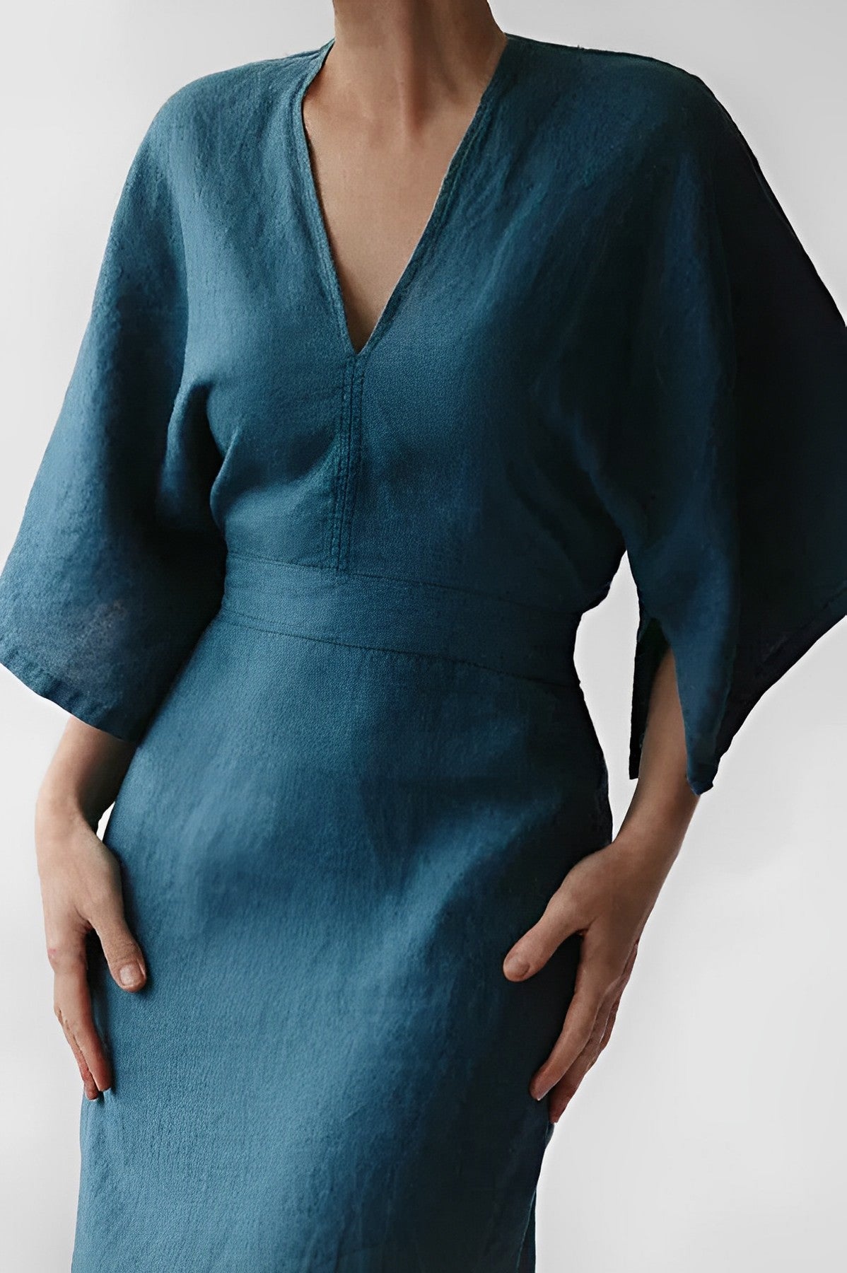 Eleanor - Elegant linen dress