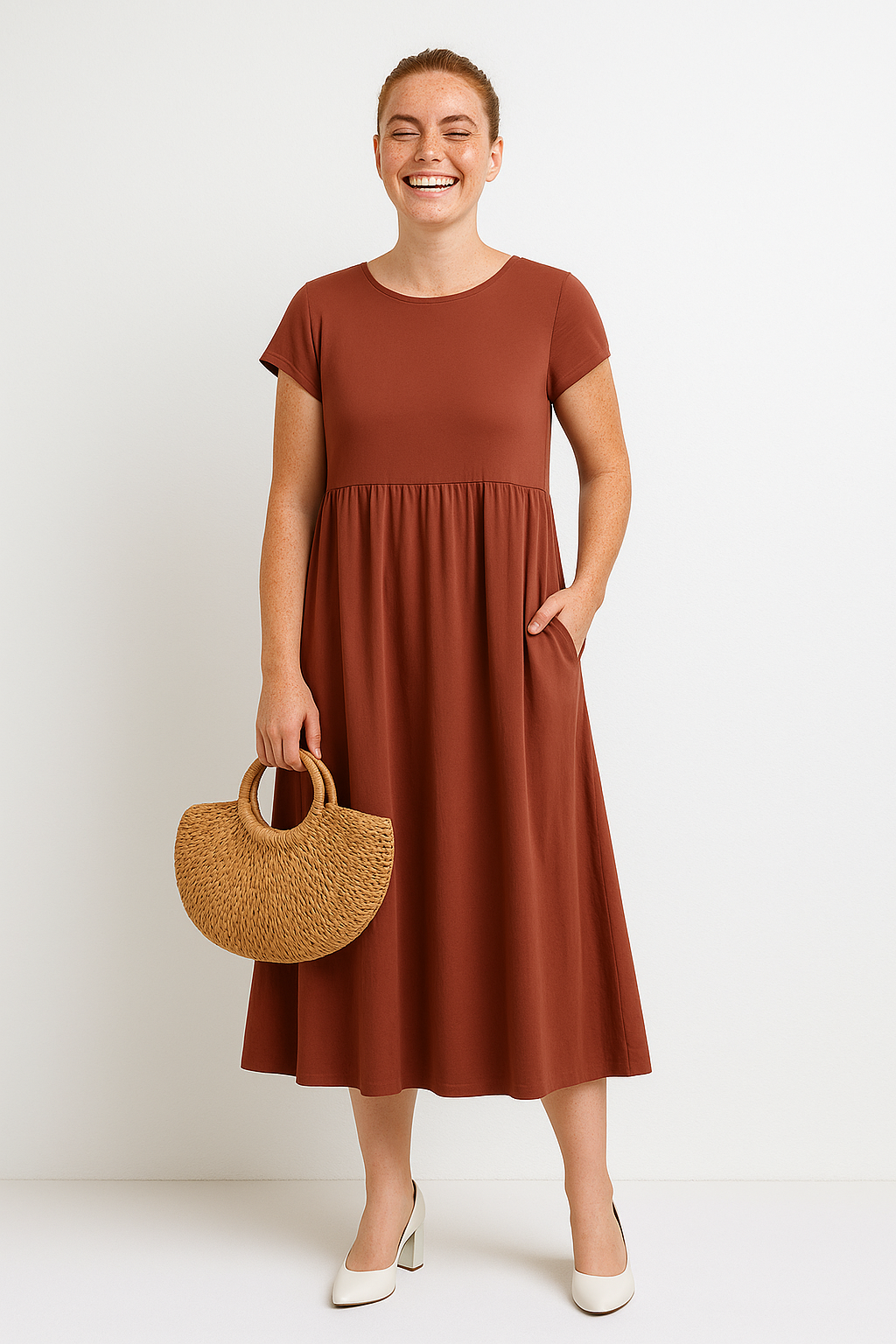 Munia - Minimalist, Feminine, and Comfortable - Casual Dress