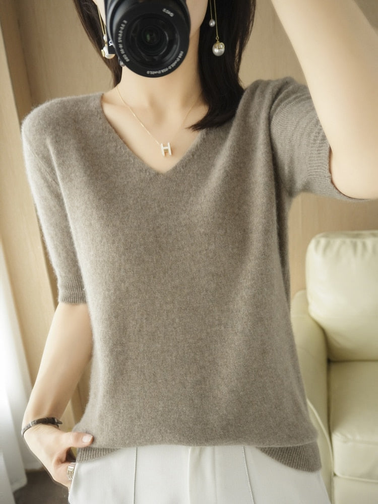 IsabelsShirt V-Neck Pullover