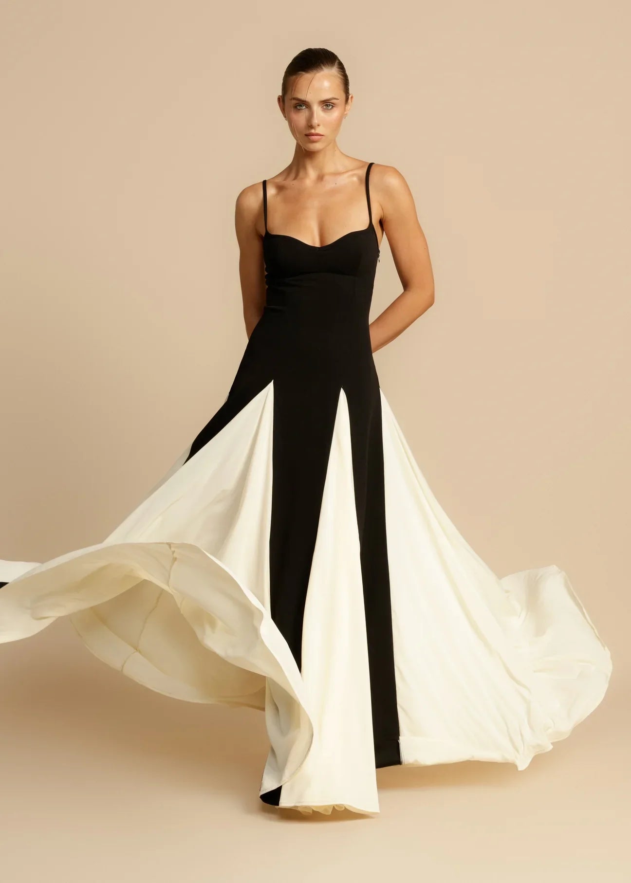 Eliza | Chic Maxi Dress