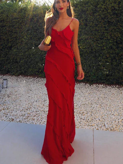 Camilla - Elegant dress with ruffles
