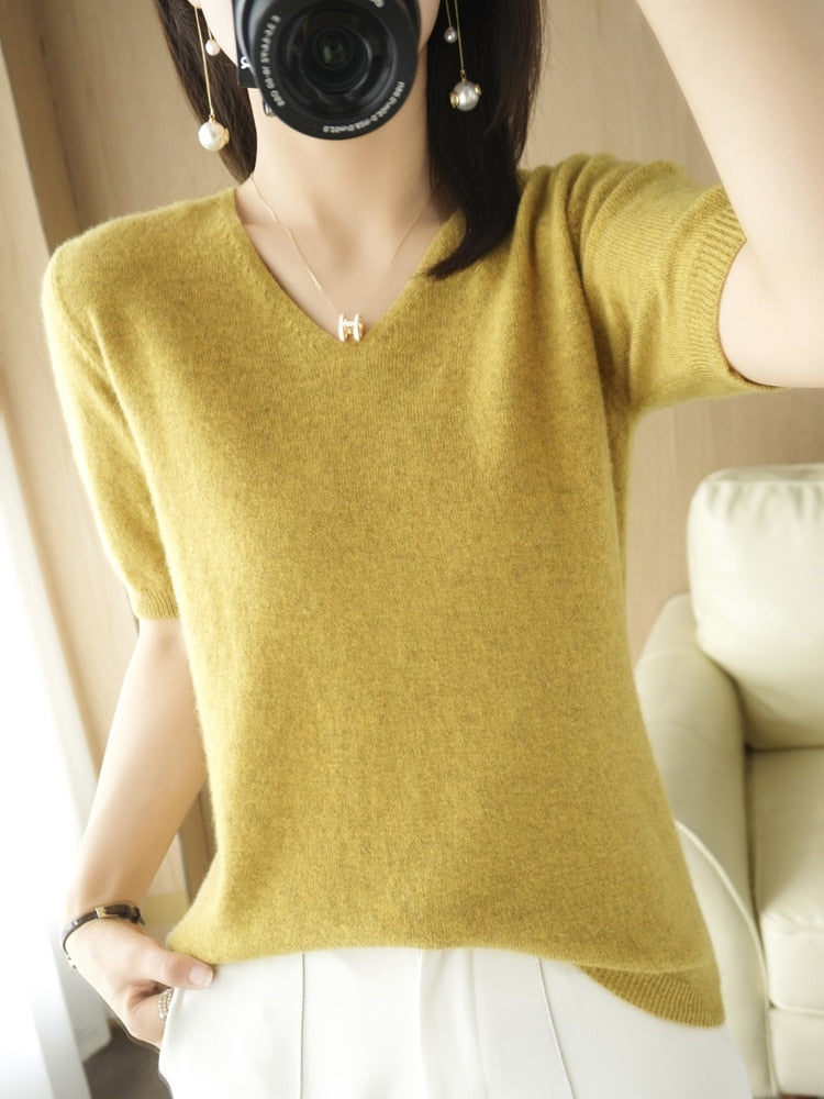 IsabelsShirt V-Neck Pullover