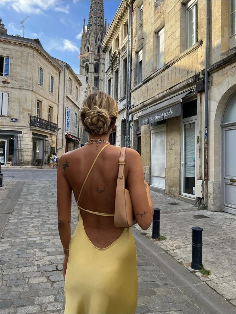 Adelaide - Elegant yellow midi dress