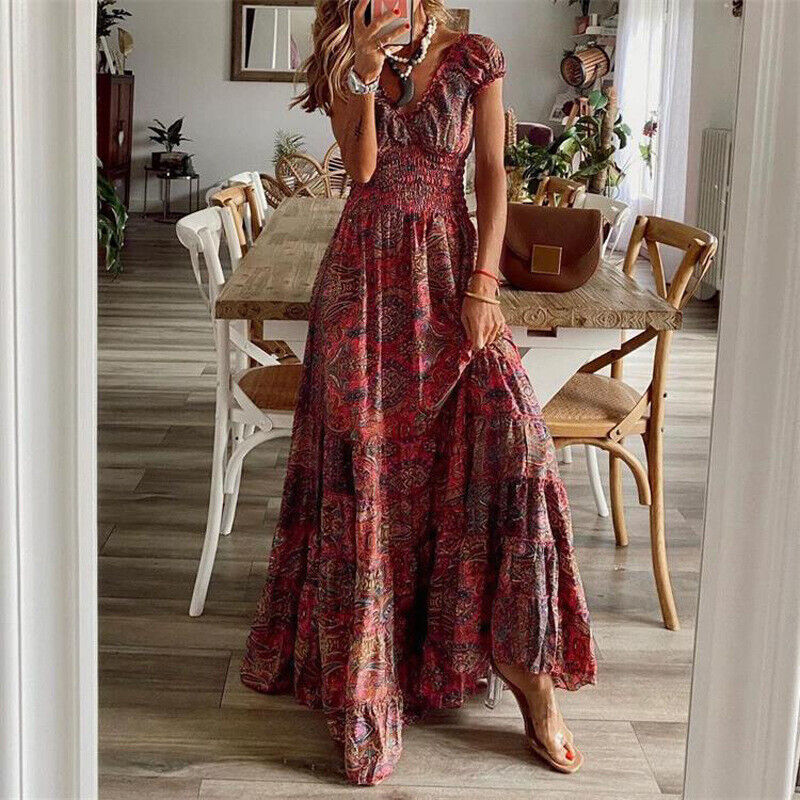 Adeline - Waist-hugging long dress in bohemian style