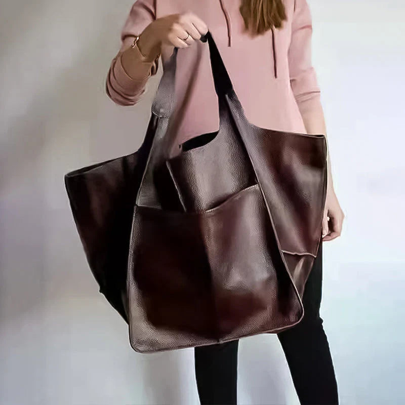 Oversized Vintage Leather Shoulder Bag for Women – Timeless Style Meets Everyday Functionality