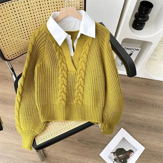 Ada - Knitted sweater in retro design