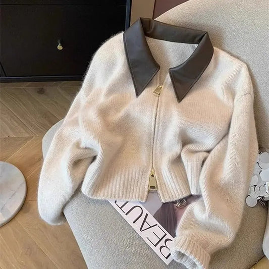 Ada - Knitted zip jacket with leather collar